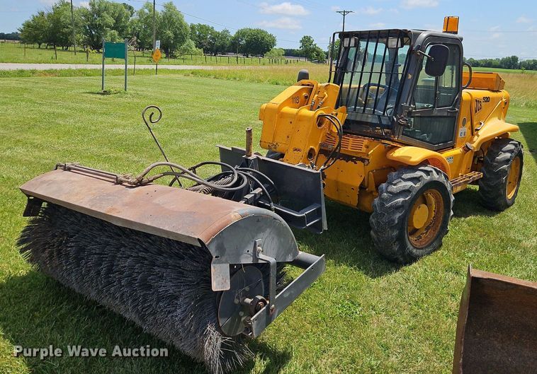 image for item EI3905 1997 JCB Loadall 520 telehandler