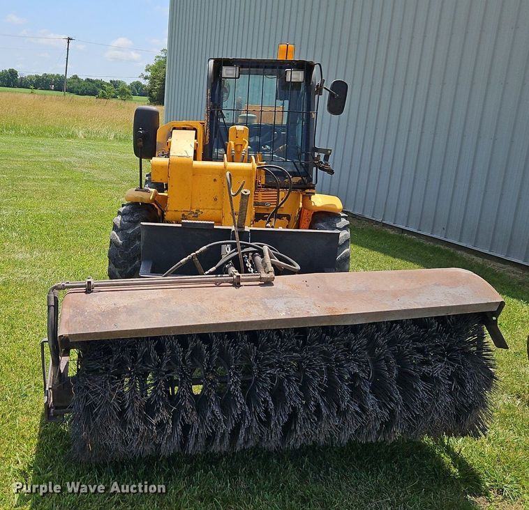 image for item EI3905 1997 JCB Loadall 520 telehandler