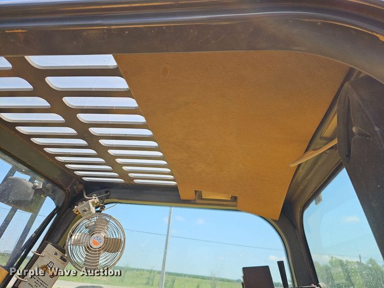 image for item EI3905 1997 JCB Loadall 520 telehandler