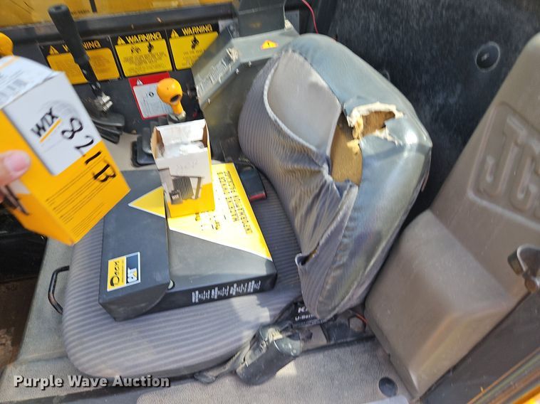 image for item EI3905 1997 JCB Loadall 520 telehandler