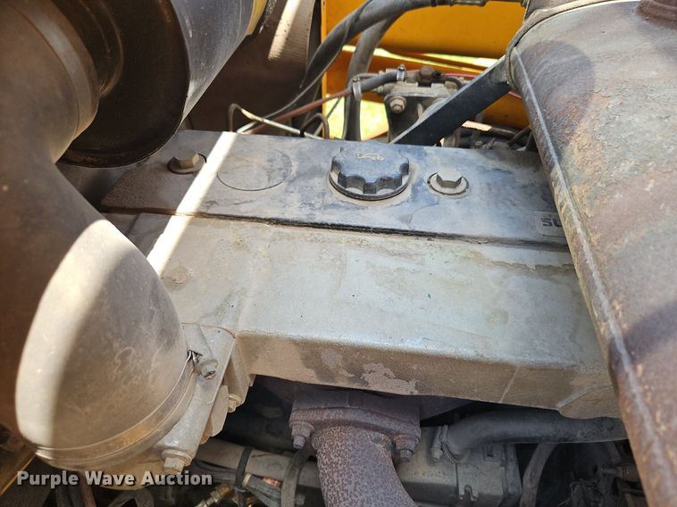 image for item EI3905 1997 JCB Loadall 520 telehandler