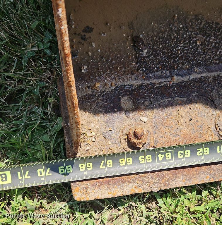 image for item EI3905 1997 JCB Loadall 520 telehandler