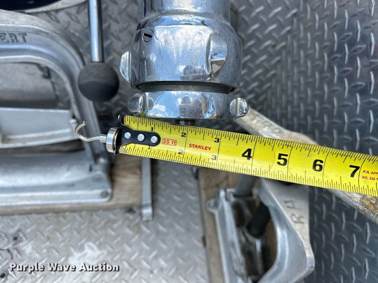 image for item EJ4359 1986 Pierce E3297 Quint fire truck