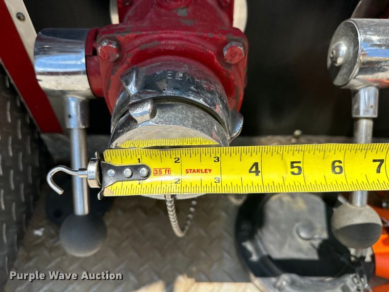 image for item EJ4359 1986 Pierce E3297 Quint fire truck