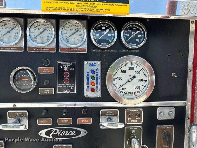 image for item EJ4359 1986 Pierce E3297 Quint fire truck