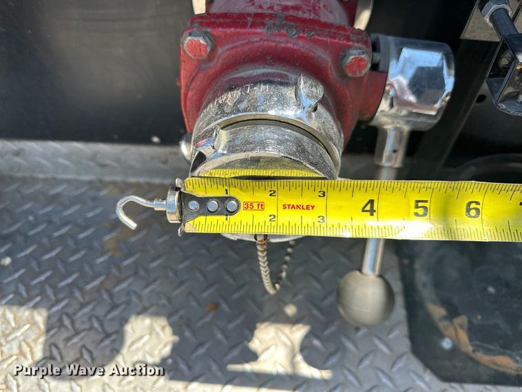 image for item EJ4359 1986 Pierce E3297 Quint fire truck