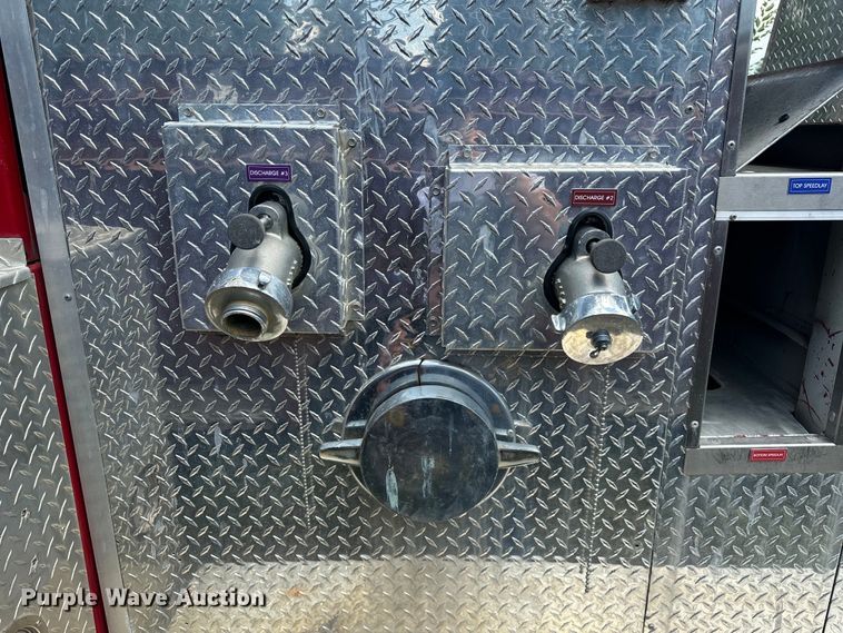 image for item EJ4360 1988 Spartan MS20-2042 pumper fire truck