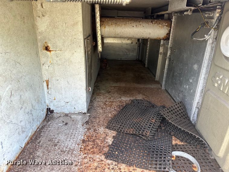 image for item EJ4360 1988 Spartan MS20-2042 pumper fire truck