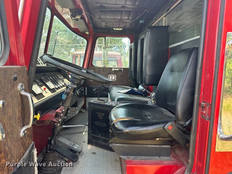 image for item EJ4360 1988 Spartan MS20-2042 pumper fire truck