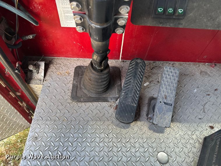 image for item EJ4360 1988 Spartan MS20-2042 pumper fire truck