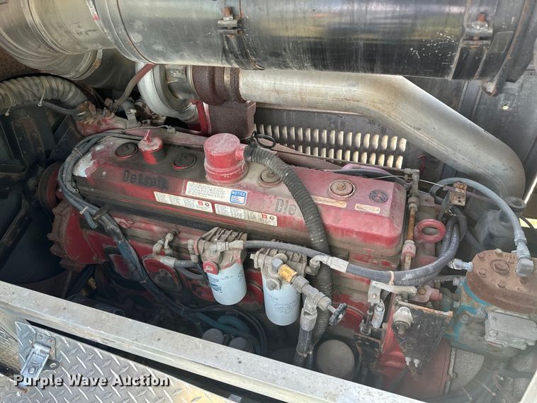 image for item EJ4360 1988 Spartan MS20-2042 pumper fire truck