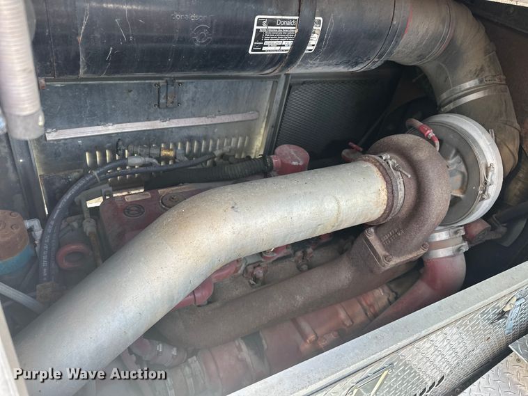 image for item EJ4360 1988 Spartan MS20-2042 pumper fire truck