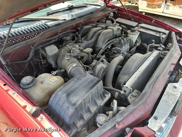 image for item EJ4361 2004 Ford Explorer SUV