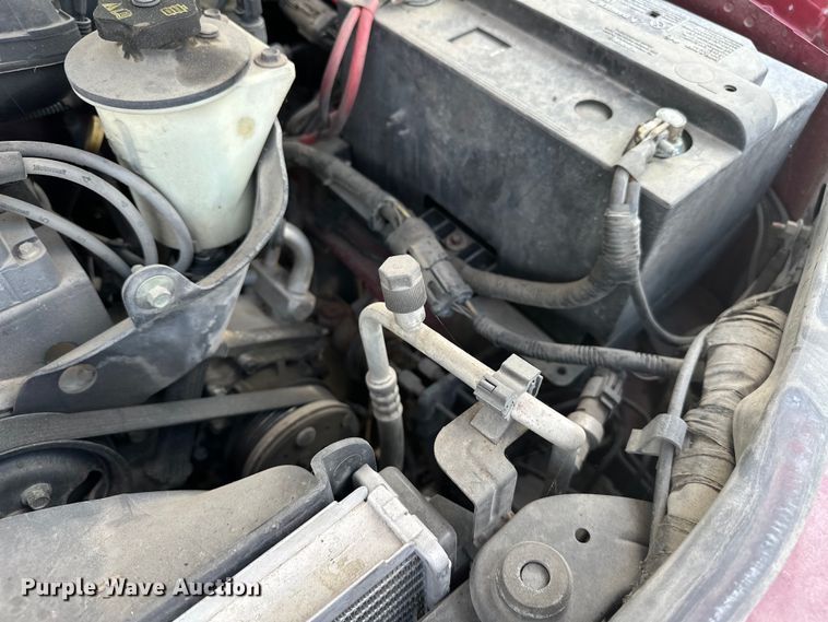 image for item EJ4361 2004 Ford Explorer SUV