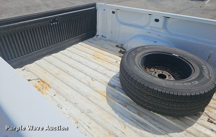 image for item EJ5552 2009 GMC Sierra 1500 Ext. Cab pickup truck