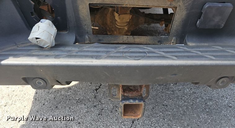 image for item EJ5552 2009 GMC Sierra 1500 Ext. Cab pickup truck