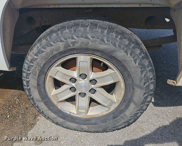 image for item EJ5552 2009 GMC Sierra 1500 Ext. Cab pickup truck