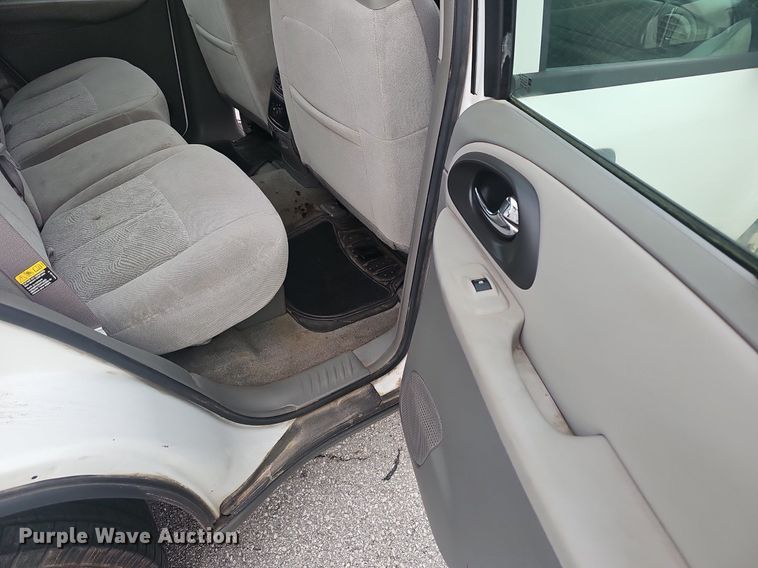 image for item EJ5576 2006 Chevrolet  Trail Blazer LS SUV