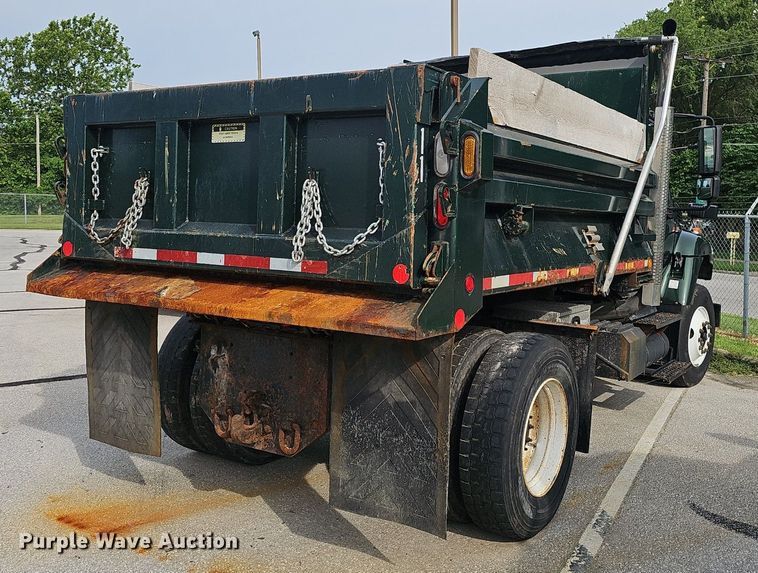 image for item EJ5578 2011 International  WorkStar 7400 dump truck