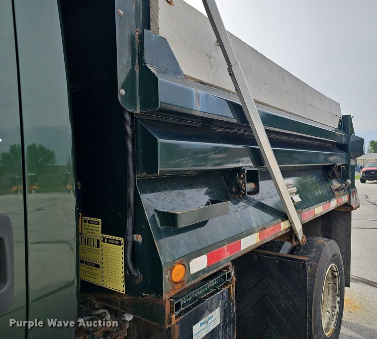 image for item EJ5578 2011 International  WorkStar 7400 dump truck