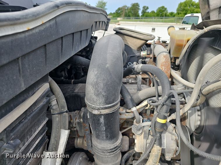 image for item EJ5578 2011 International  WorkStar 7400 dump truck