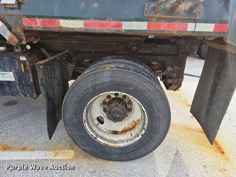 image for item EJ5578 2011 International  WorkStar 7400 dump truck