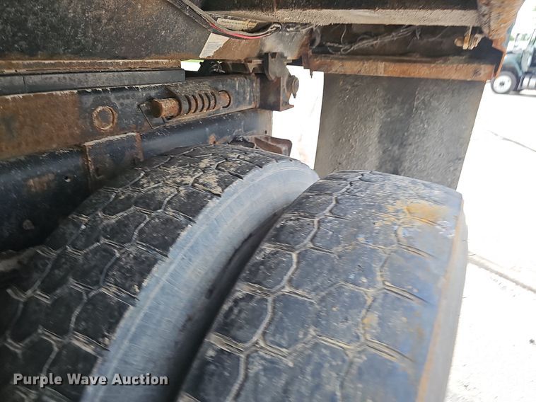 image for item EJ5578 2011 International  WorkStar 7400 dump truck