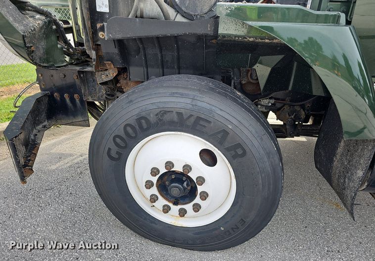 image for item EJ5578 2011 International  WorkStar 7400 dump truck