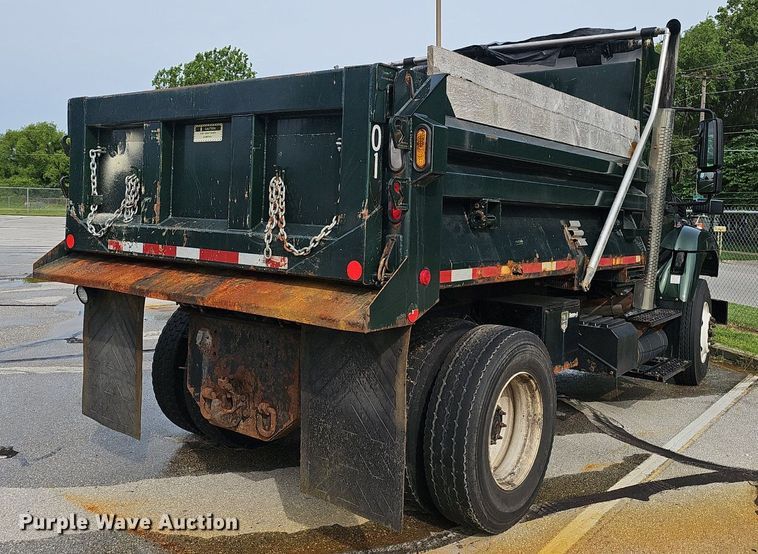 image for item EJ5579 2011 International  WorkStar 7400 dump truck