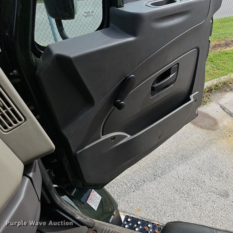 image for item EJ5579 2011 International  WorkStar 7400 dump truck