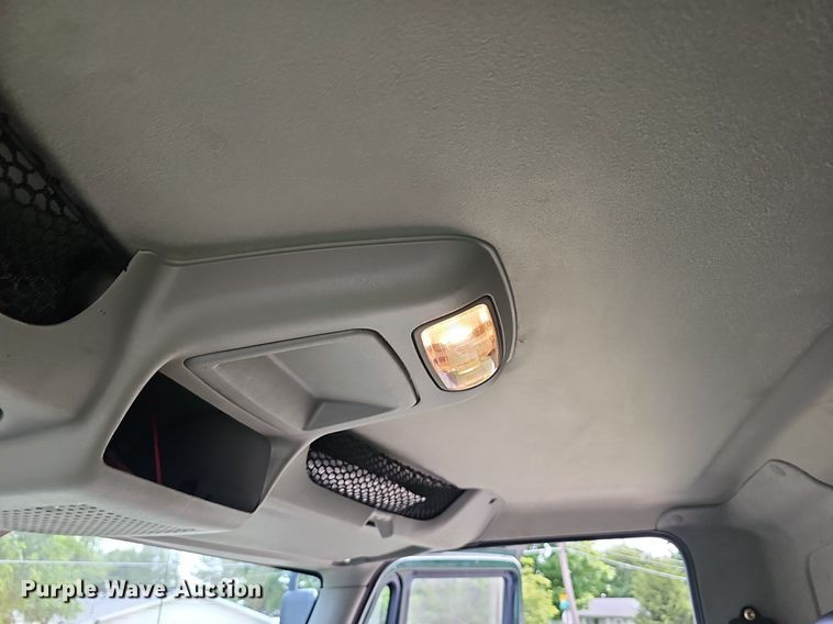 image for item EJ5579 2011 International  WorkStar 7400 dump truck