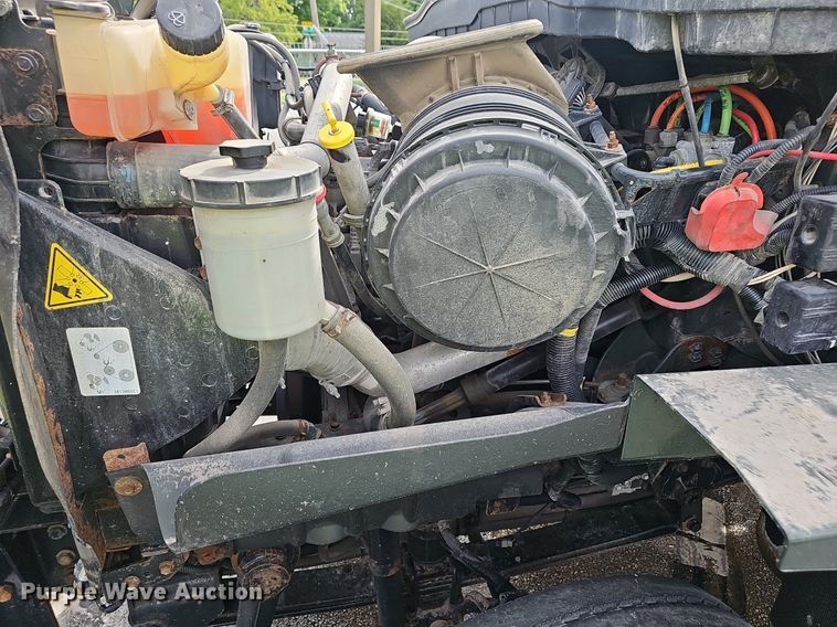 image for item EJ5579 2011 International  WorkStar 7400 dump truck