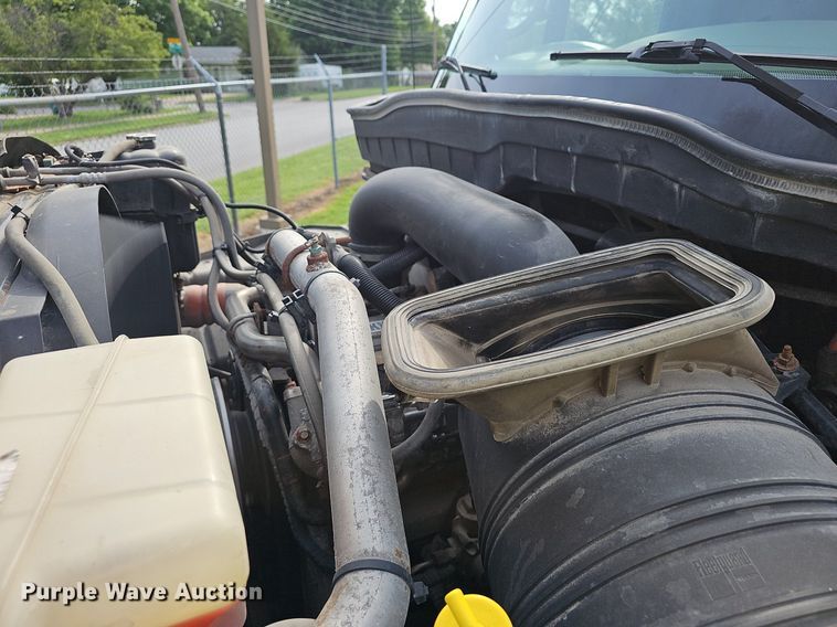 image for item EJ5579 2011 International  WorkStar 7400 dump truck