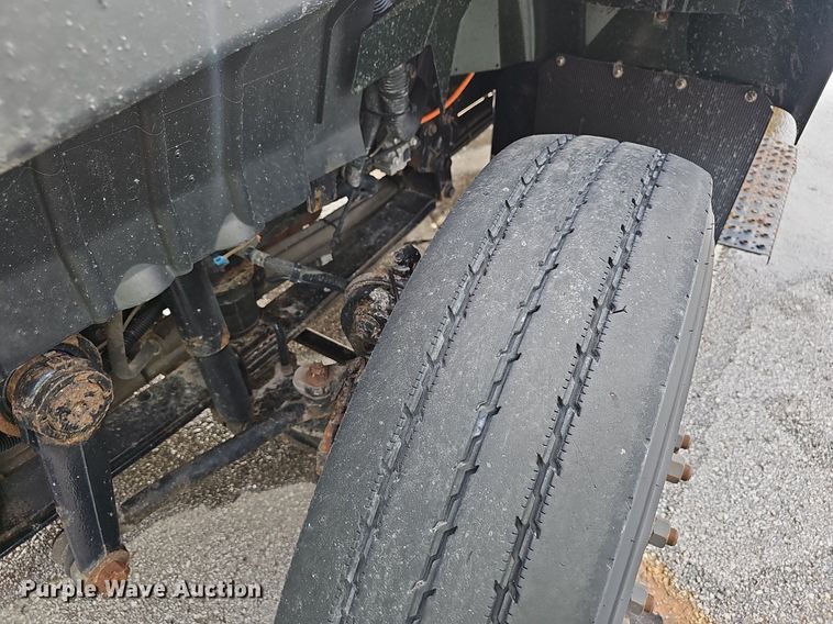 image for item EJ5579 2011 International  WorkStar 7400 dump truck