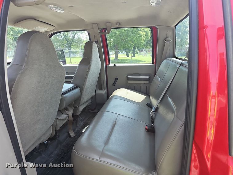 image for item EJ5580 2008 Ford  F450 Super Duty Crew Cab truck cab and chassis