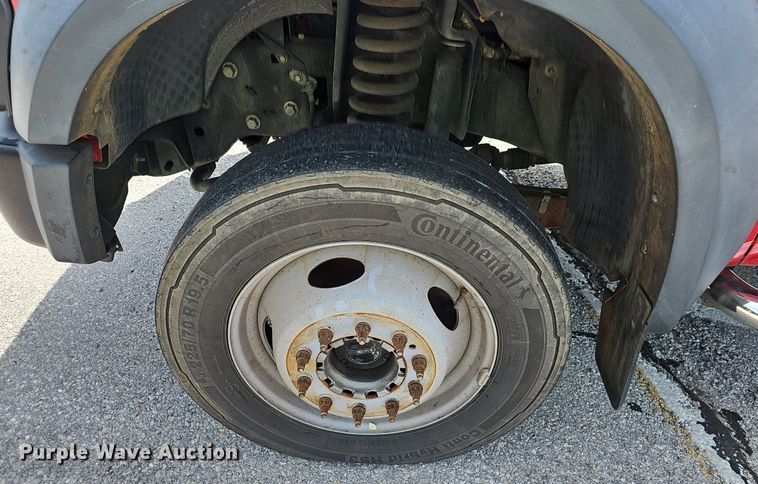 image for item EJ5580 2008 Ford  F450 Super Duty Crew Cab truck cab and chassis