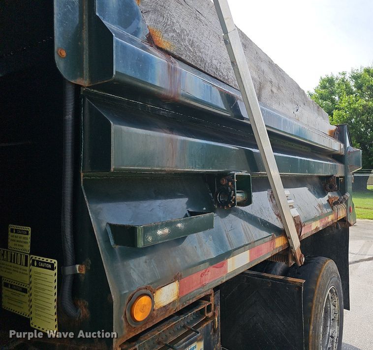 image for item EJ5584 2011 International  WorkStar 7400 dump truck