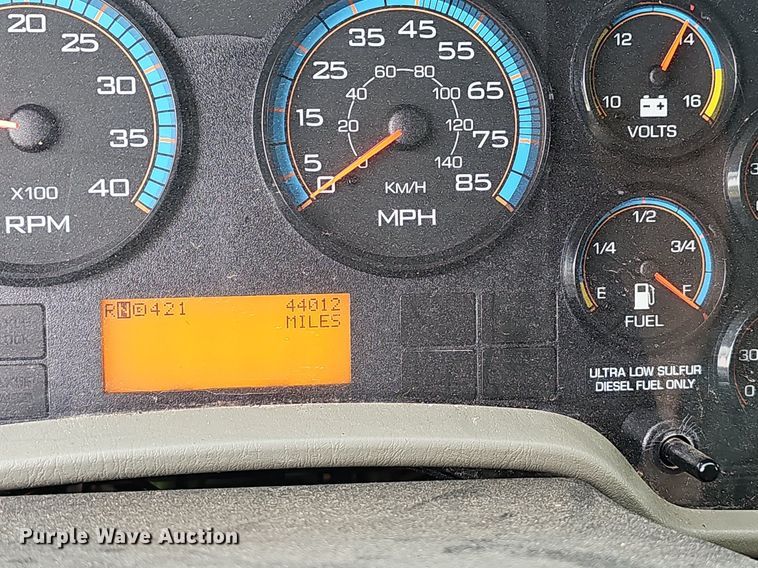 image for item EJ5584 2011 International  WorkStar 7400 dump truck