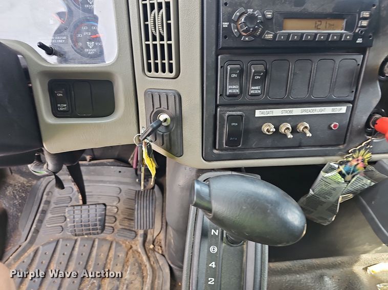 image for item EJ5584 2011 International  WorkStar 7400 dump truck