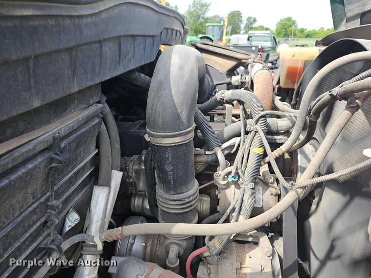 image for item EJ5584 2011 International  WorkStar 7400 dump truck