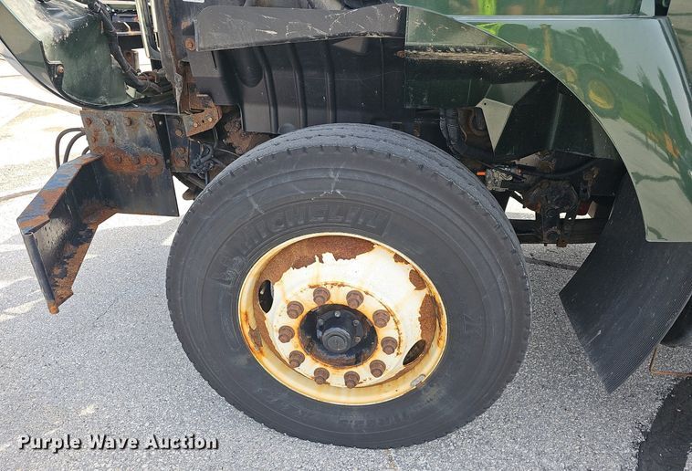 image for item EJ5584 2011 International  WorkStar 7400 dump truck