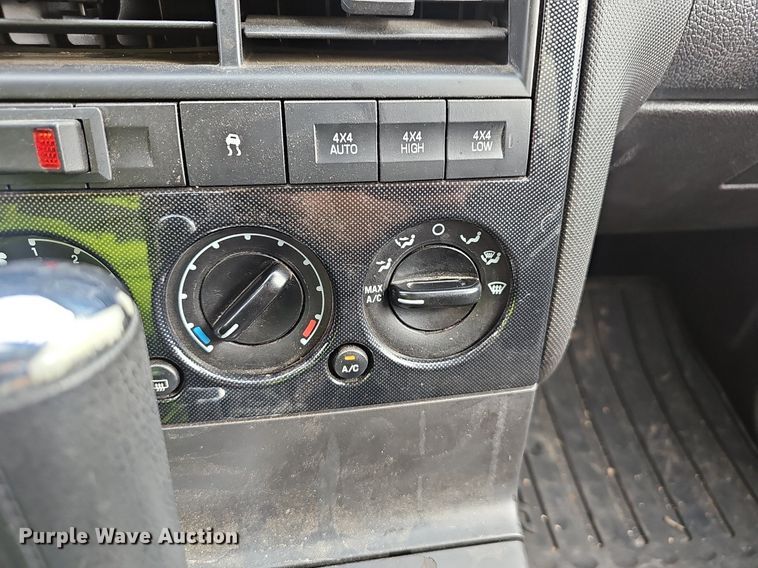 image for item EJ5590 2010 Ford  Explorer XLT  SUV