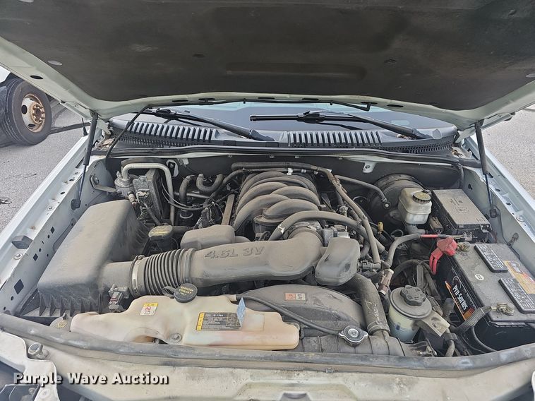 image for item EJ5590 2010 Ford  Explorer XLT  SUV