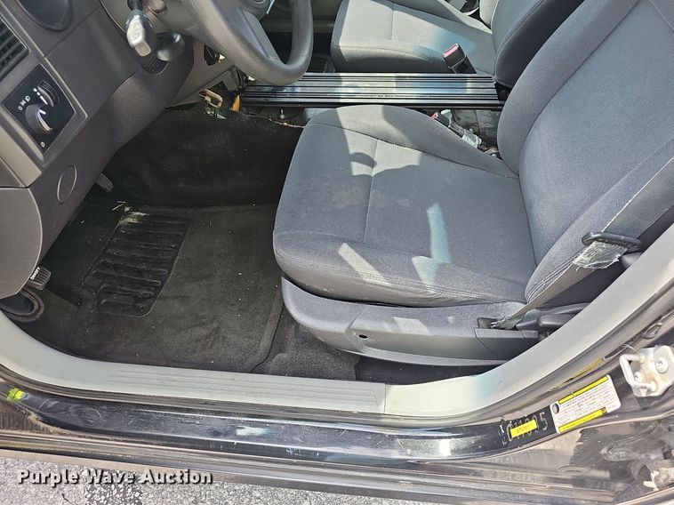 image for item EJ5591 2007 Dodge Magnum 