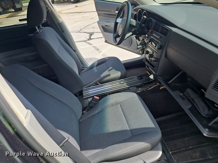 image for item EJ5591 2007 Dodge Magnum 