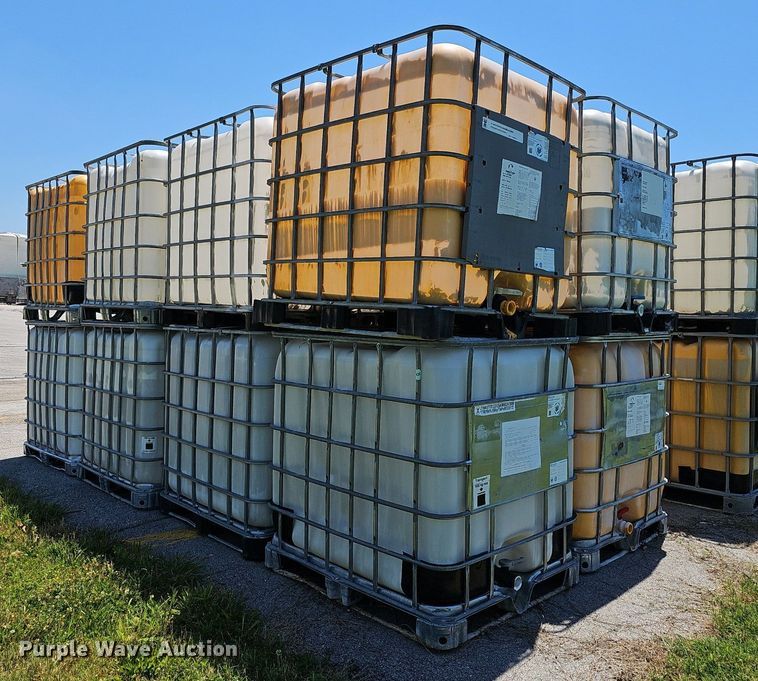 image for item EJ5593 (16) poly tanks 