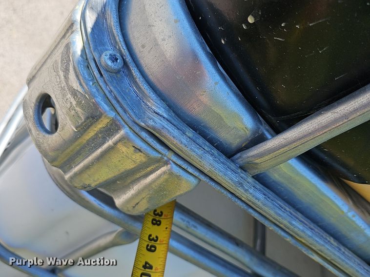 image for item EJ5593 (16) poly tanks 