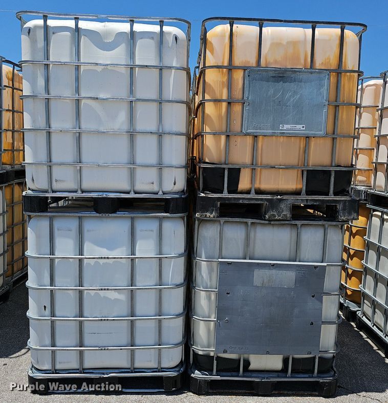 image for item EJ5594 (16) poly tanks 