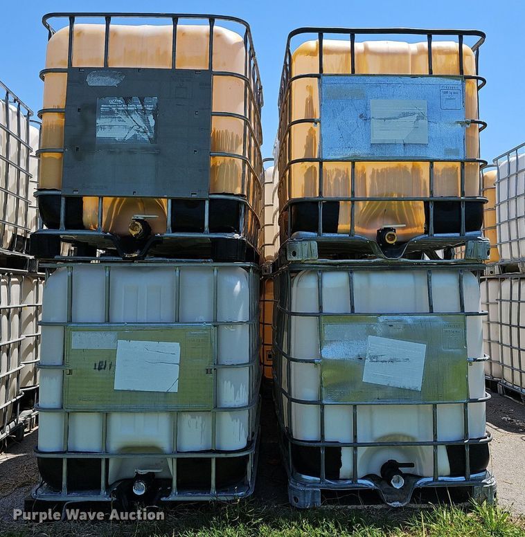 image for item EJ5595 (16) poly tanks 