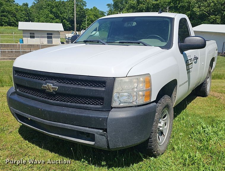 image for item EJ5627 2008 Chevrolet  Silverado 1500 pickup truck